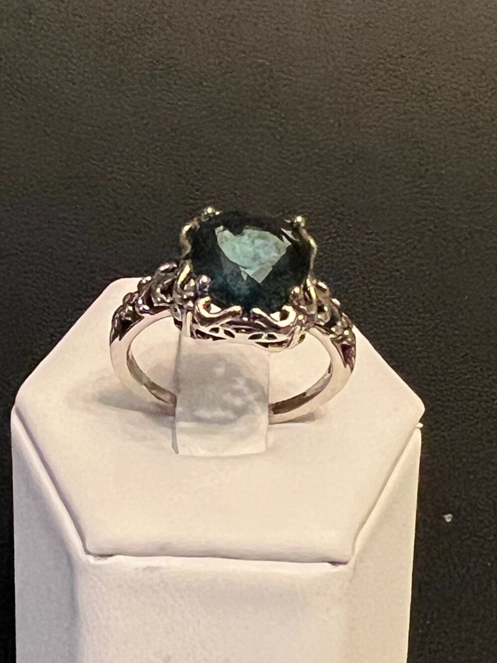 Silverplated Mystic Green Ring Size 8.25 (107)